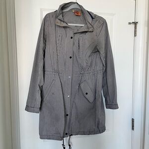 Tory Burch black and white rain jacket